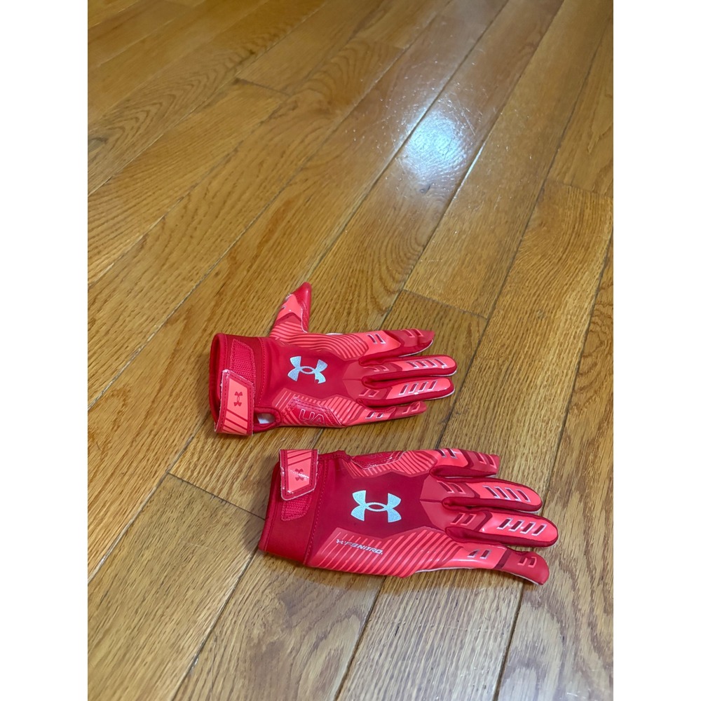 Under Armour F9 Nitro Youth Football Gloves Red 1381961 Size YL SS2024